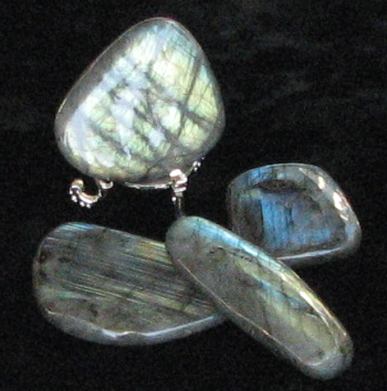 LABRADORITE, 2 OZ SIZE LABRADORITE, 2 OZ SIZE
